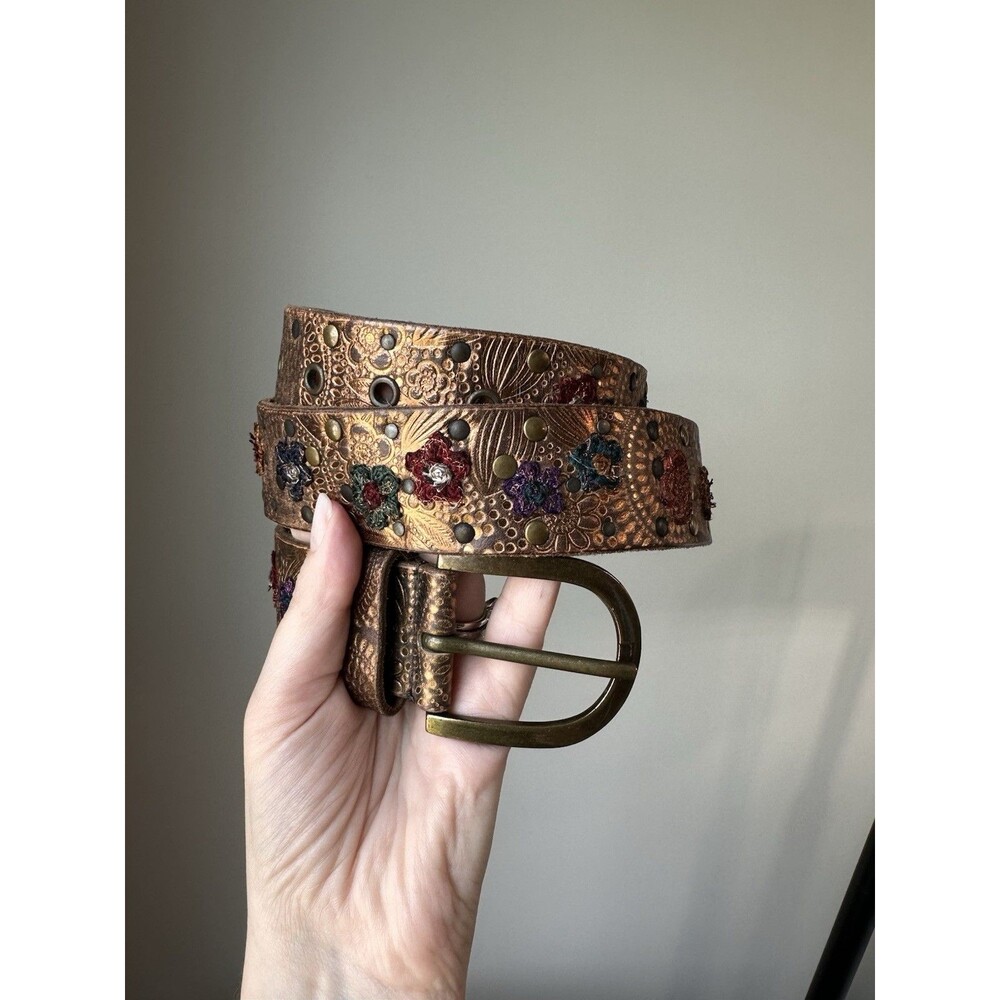 Boho Metallic Gold Toolistic Leather Belt Embroidered Floral Studded Womens M